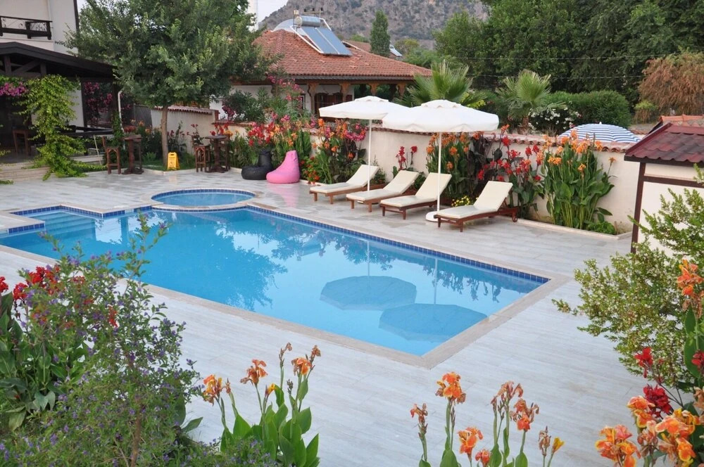 Дальян: Beautiful 4-bed Villa Private Pools