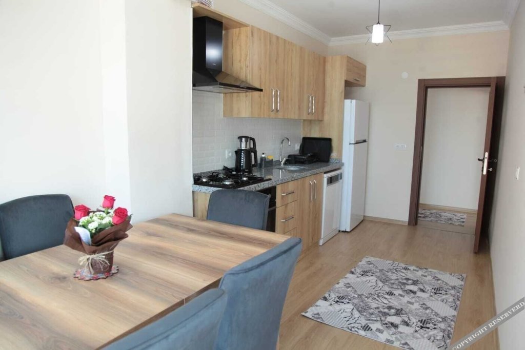 Йомра: Kivanc Residence