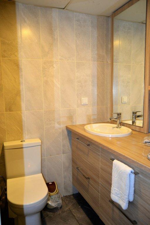 Стамбул: King Suit Hotel