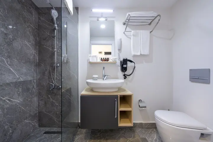Аксу: Royal Towers Hotel Lara