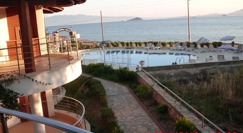 Тургутрейс: Okaliptus Holiday Villas