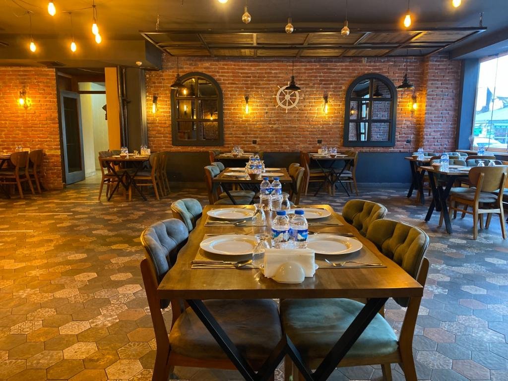 Карс: Kale Hotel