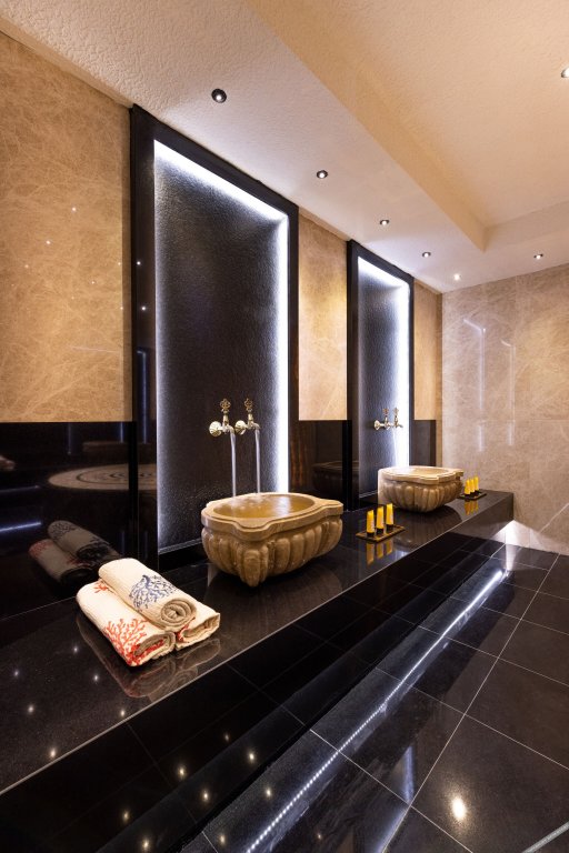 Чешме: Genesis Hotel