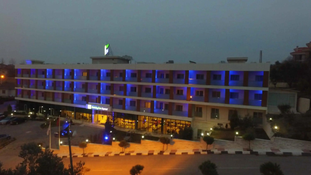 Кушадасы: Holiday Inn Express Manisa - West