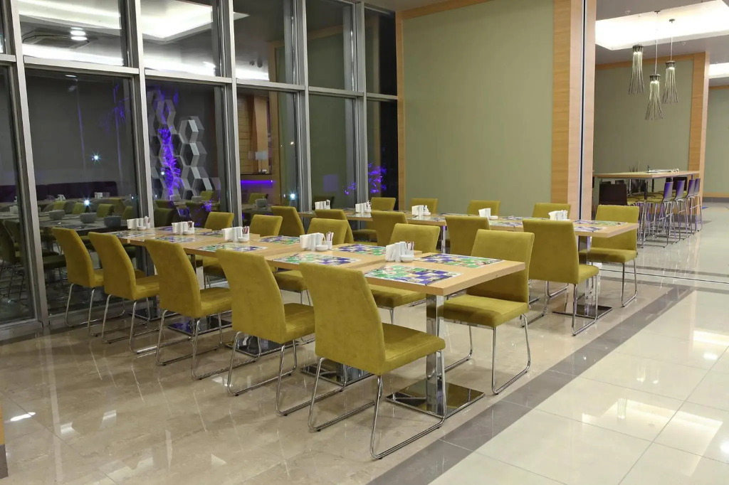 Кушадасы: Holiday Inn Express Manisa - West