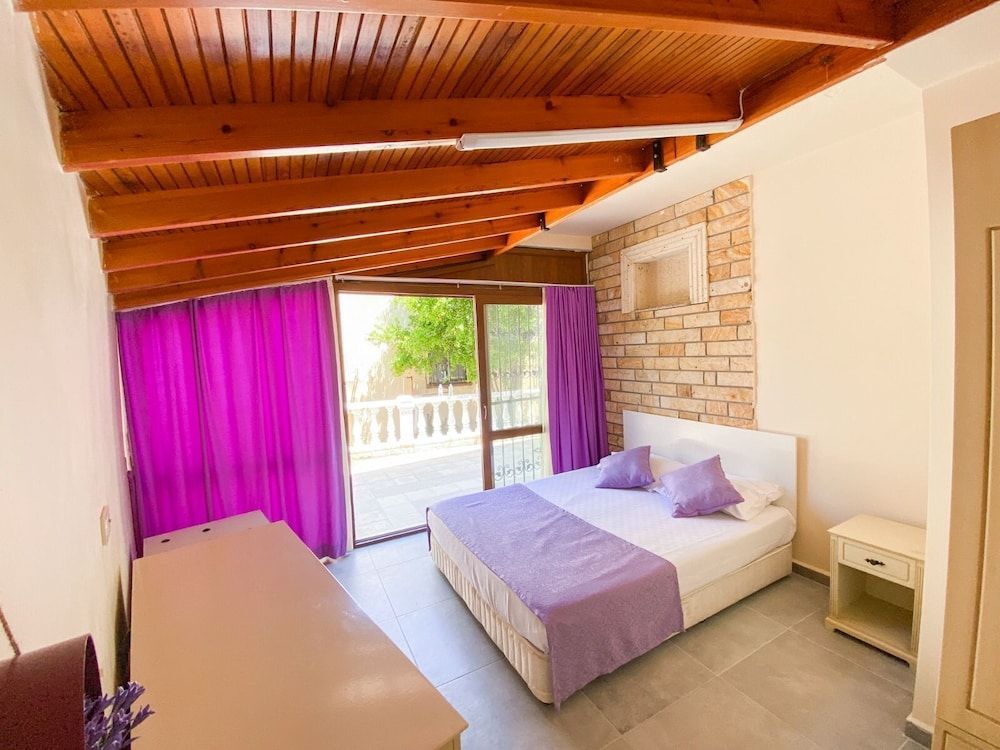 Helvaci: Peri Otel Pansiyon