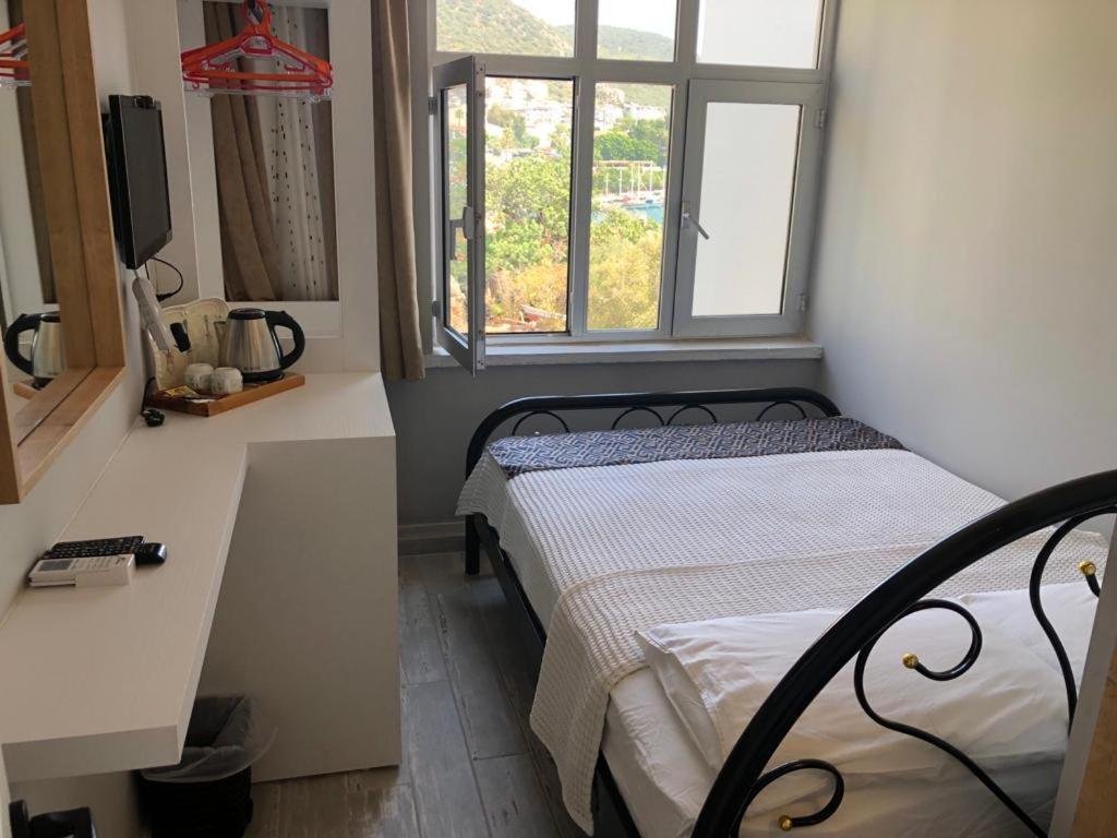 Каш: Yalı Pansiyon