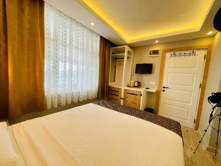 Каш: Yalı Pansiyon