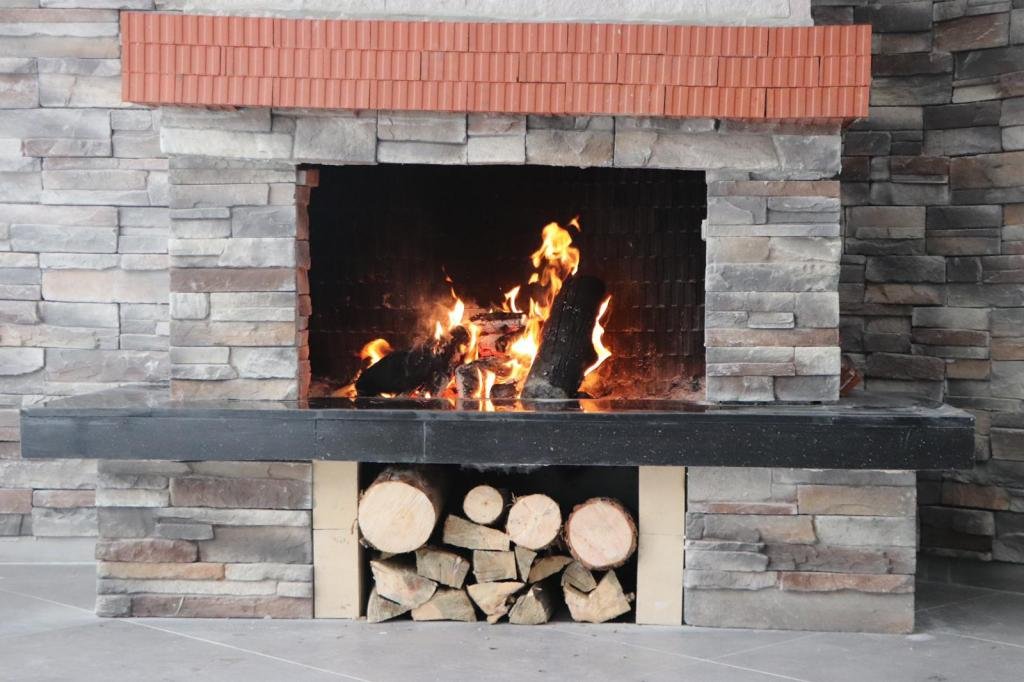 Сарыкамыш: Aladag Otel