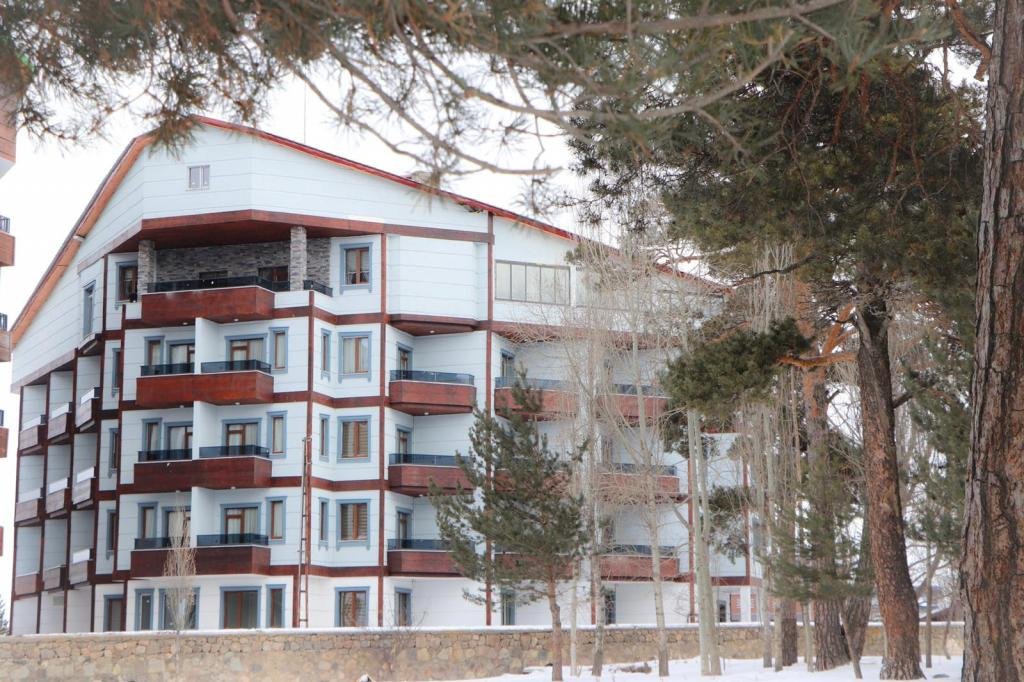 Сарыкамыш: Aladag Otel