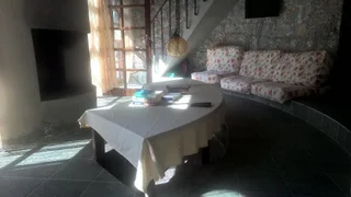 Дальян: Caretta Villa