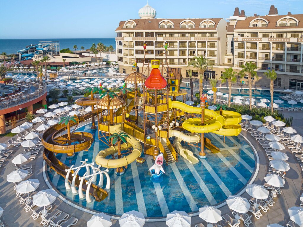 Богазкент: Kirman Belazur Resort & Spa - All Inclusive