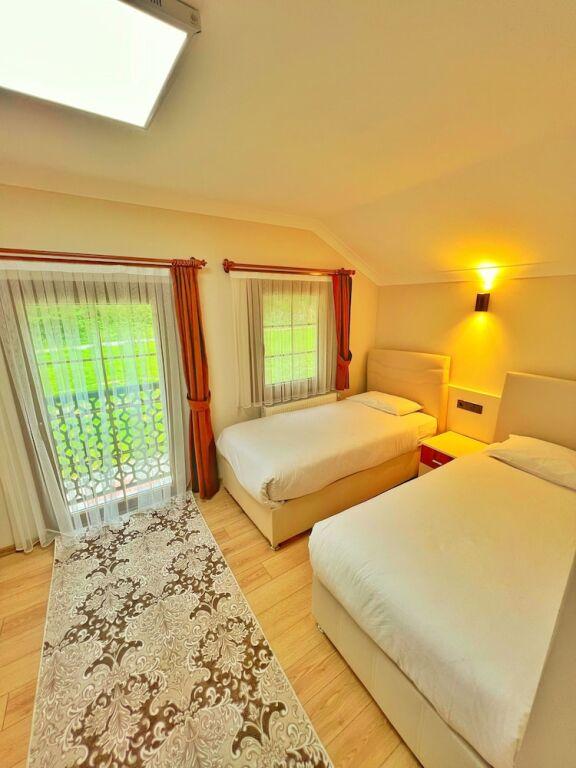 Узунгёль: Raha Villa Bungalow