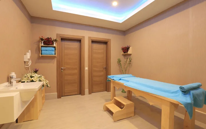Анкара: Cam Thermal Resort Spa Convention Center