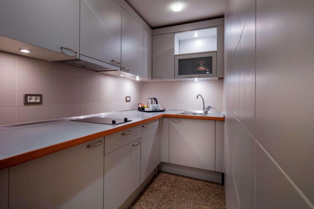 Адана: Adana Hilton SA