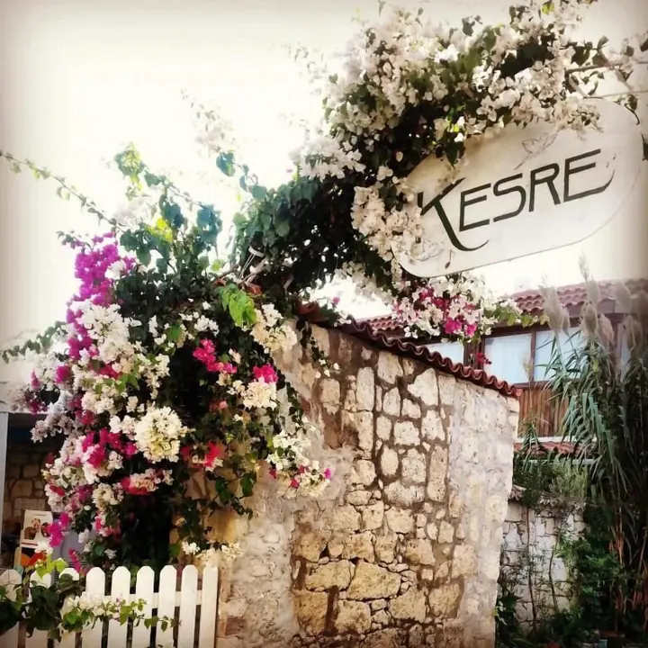 Чешме: Kesre Otel Alacati