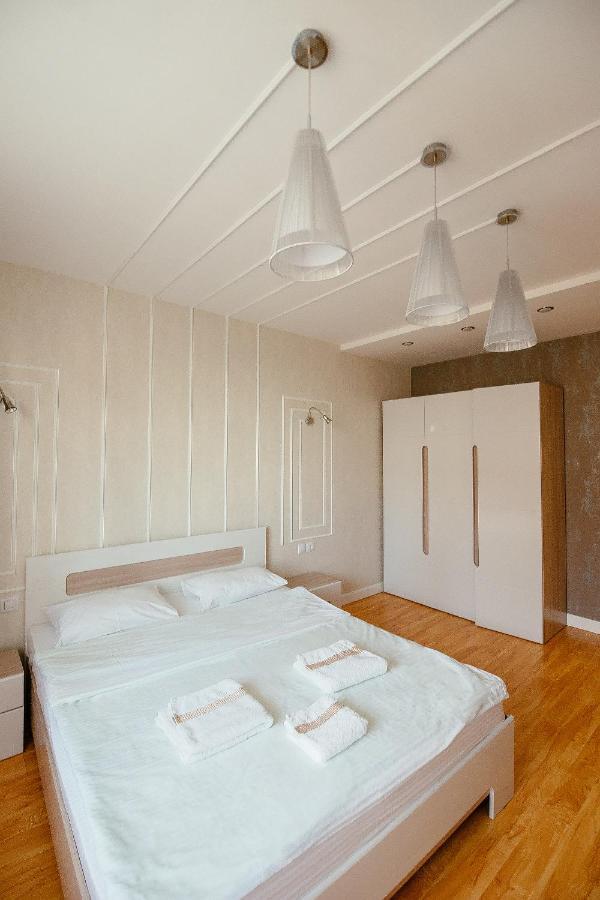 Сыктывкар: Appartments on Karla Marksa
