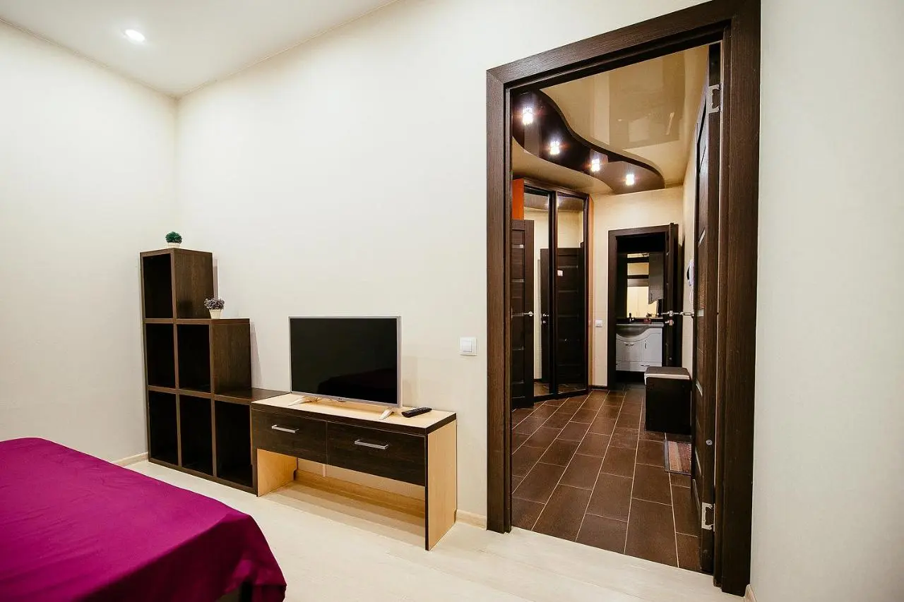 Сыктывкар: Appartments on Karla Marksa