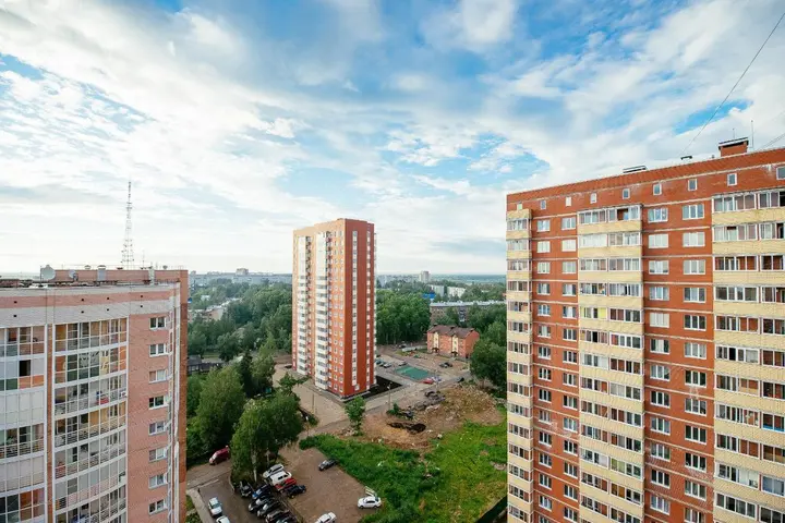 Сыктывкар: Appartments on Karla Marksa