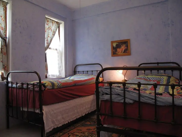 Кумлуджа: Daphne House