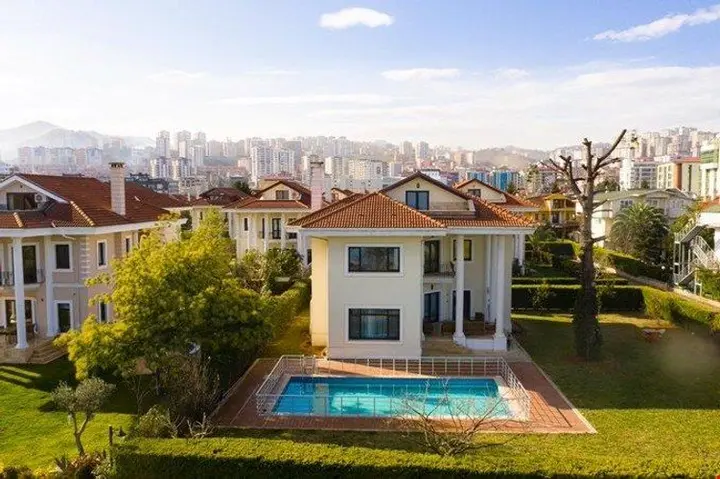 Йомра: Villa Ensar