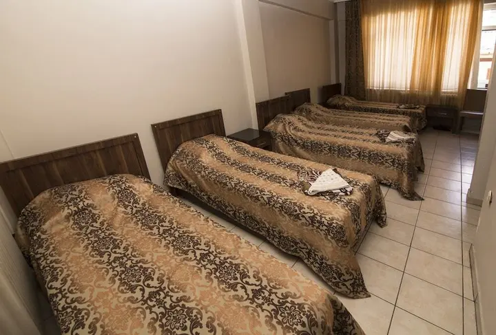 Инегол: Hotel Ferah