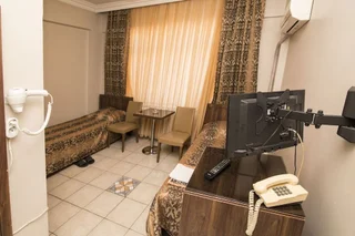 Инегол: Hotel Ferah