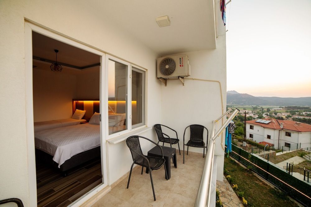 Зейтинликой: Estia Hotel