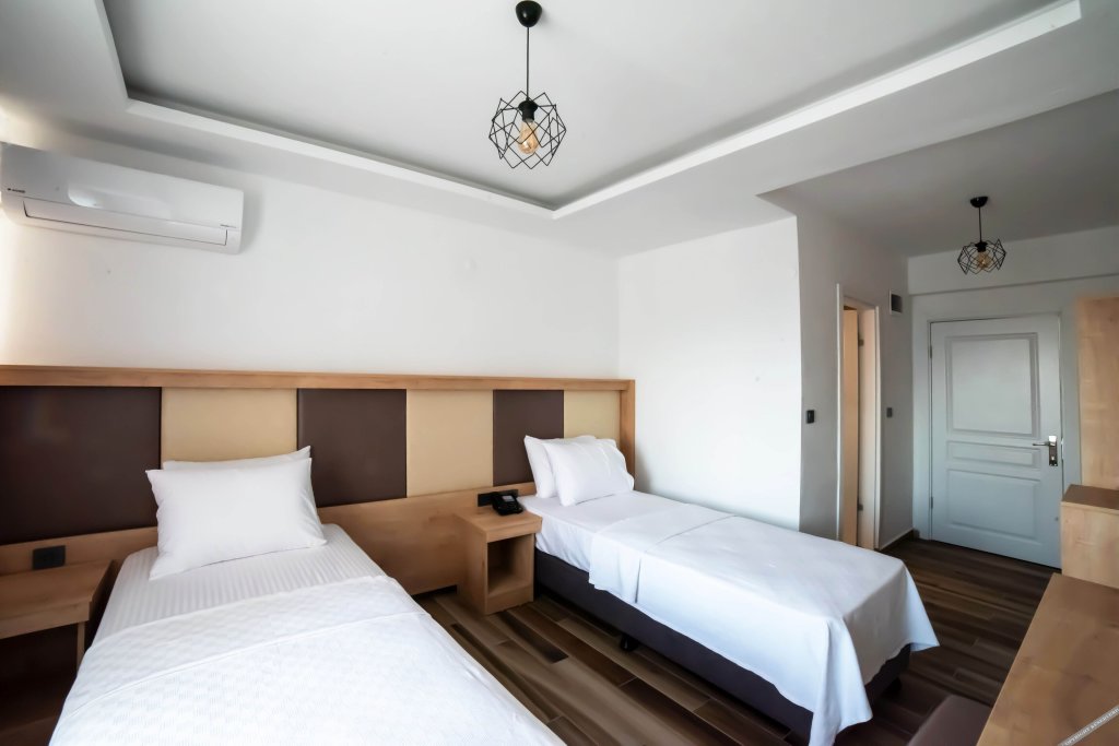 Зейтинликой: Estia Hotel