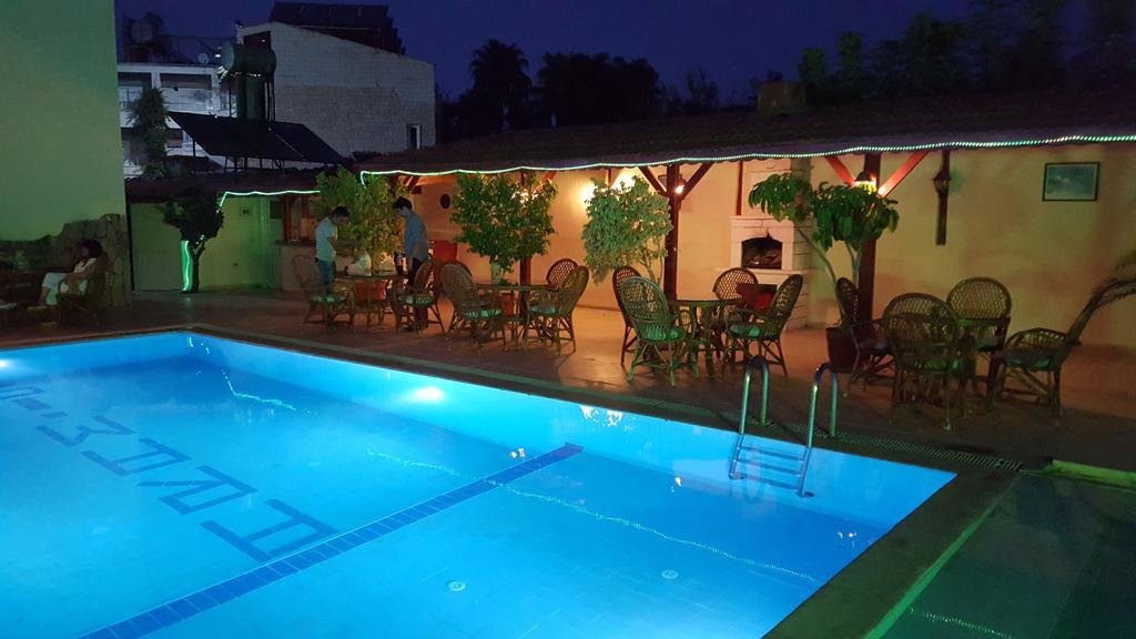 Кемер: Aramis Otel