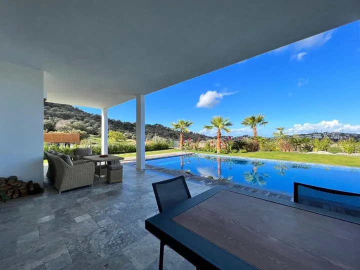 Яликавак: 4 Bedroom Villa With Private Pool And Separate Staff Room In Yalikavak