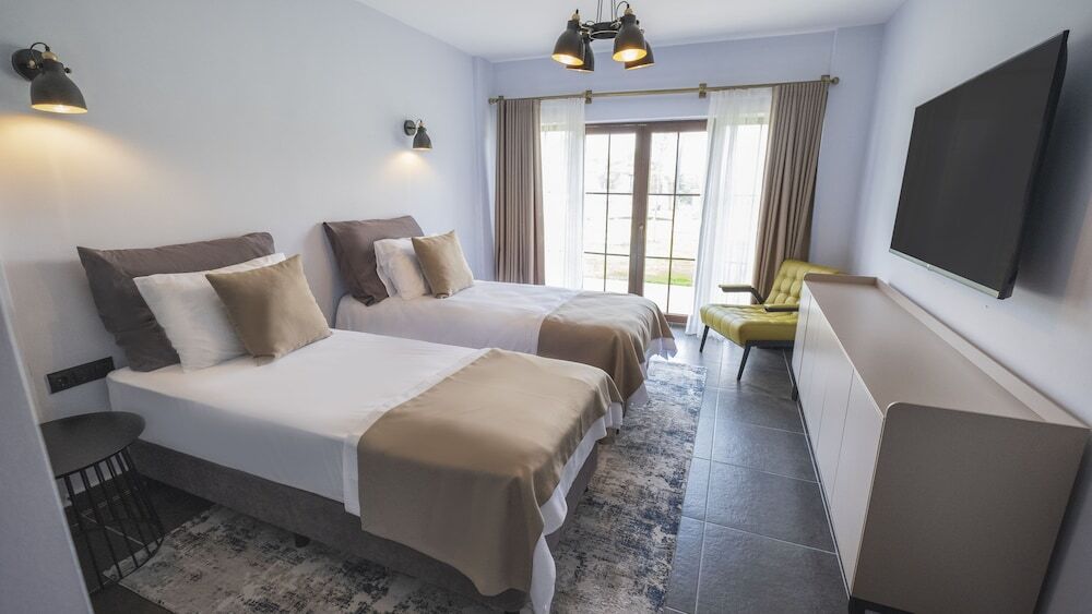 Орду: Ortel Inn