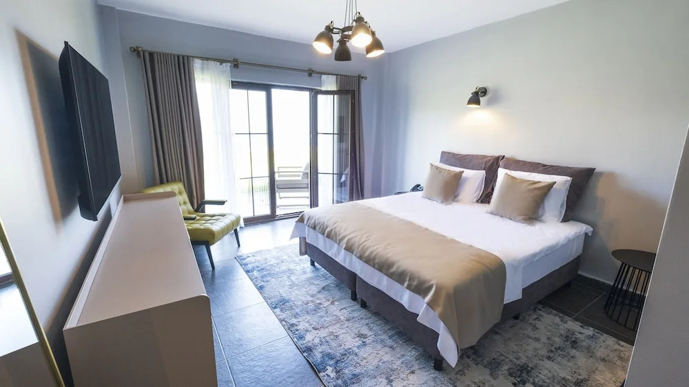 Орду: Ortel Inn