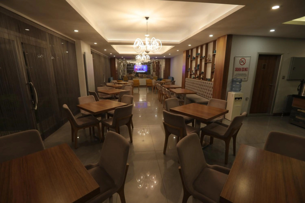 Измит: Business Palas Hotel