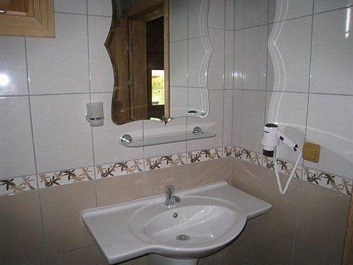 Чиралы: Cirali Almira Bungalow