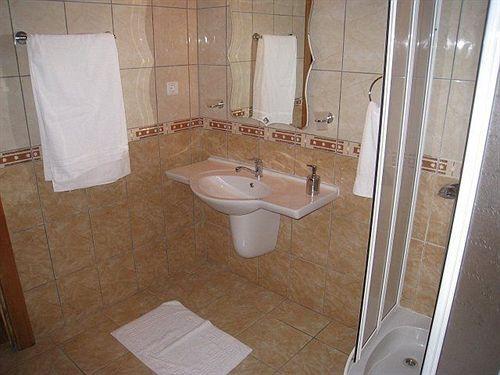 Чиралы: Cirali Almira Bungalow