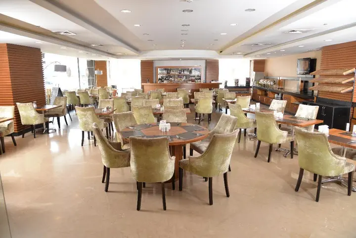 Helvaci: Anemon Kent Çiğli Otel