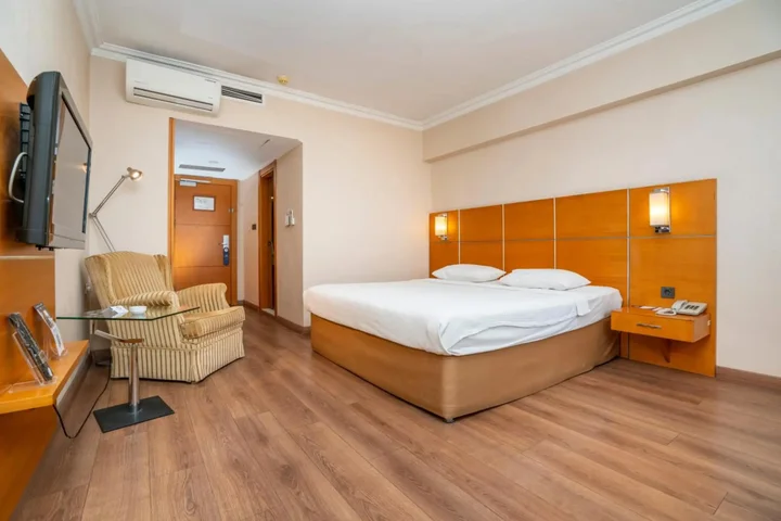Helvaci: Anemon Kent Çiğli Otel