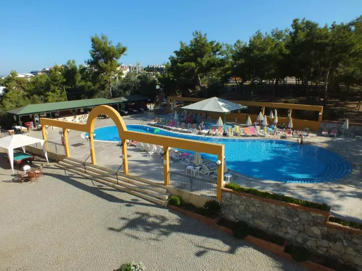 Кушадасы: Апарт-Отель Tuntas Family Suites Kusadasi