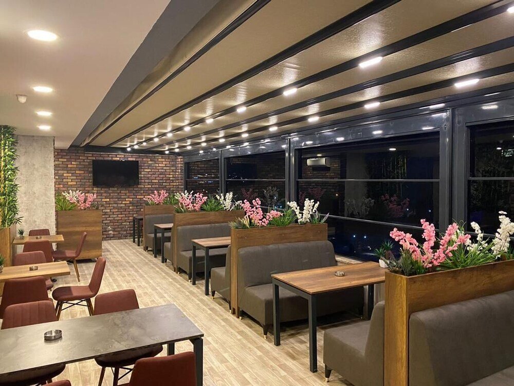Арсин: Avni Bey Otel