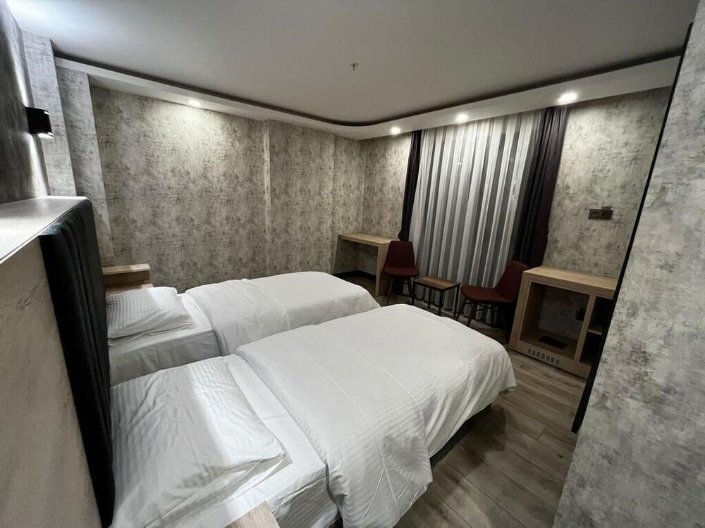 Арсин: Avni Bey Otel