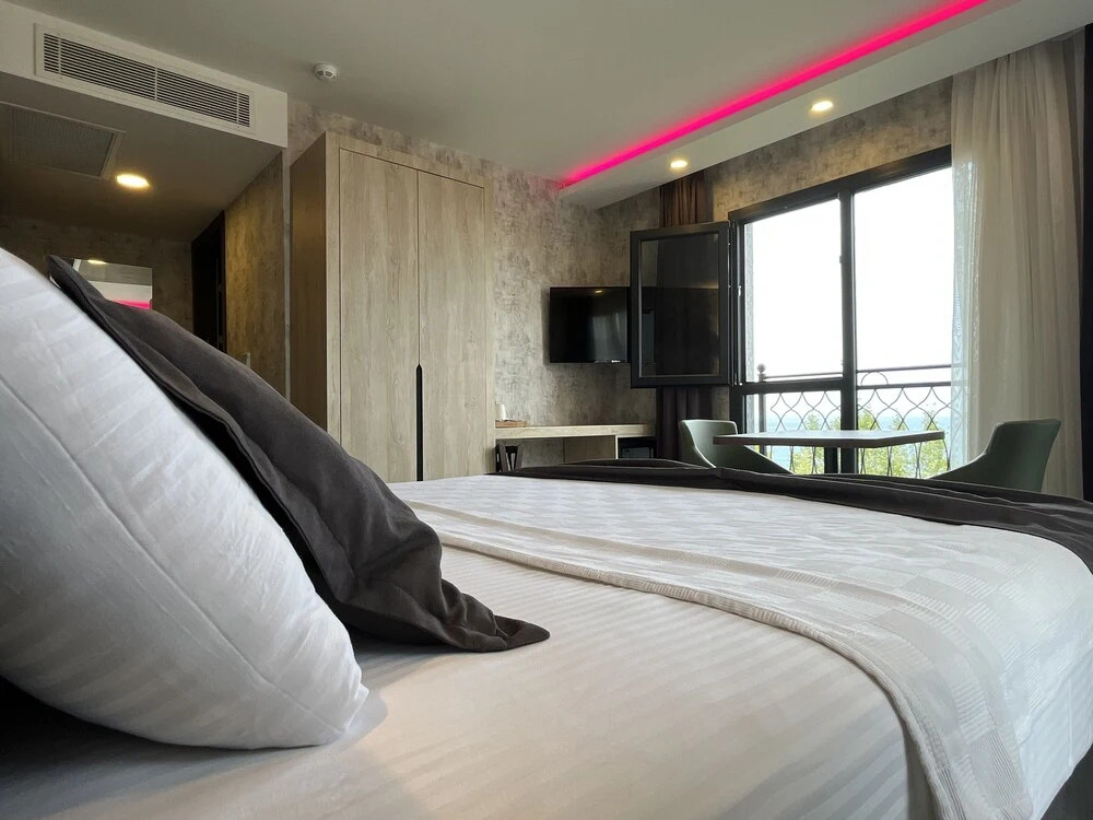 Арсин: Avni Bey Otel