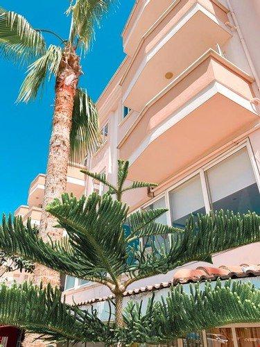 Аланья: White Night Suite Ve Apart Hotel