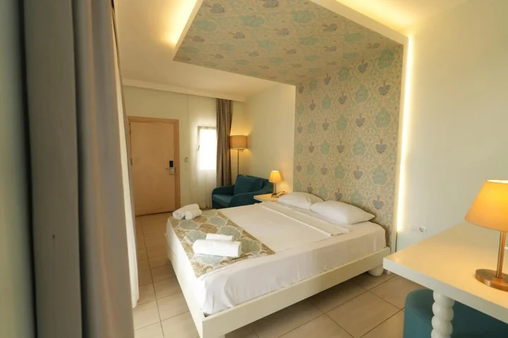 Голькой: Babana Hotel