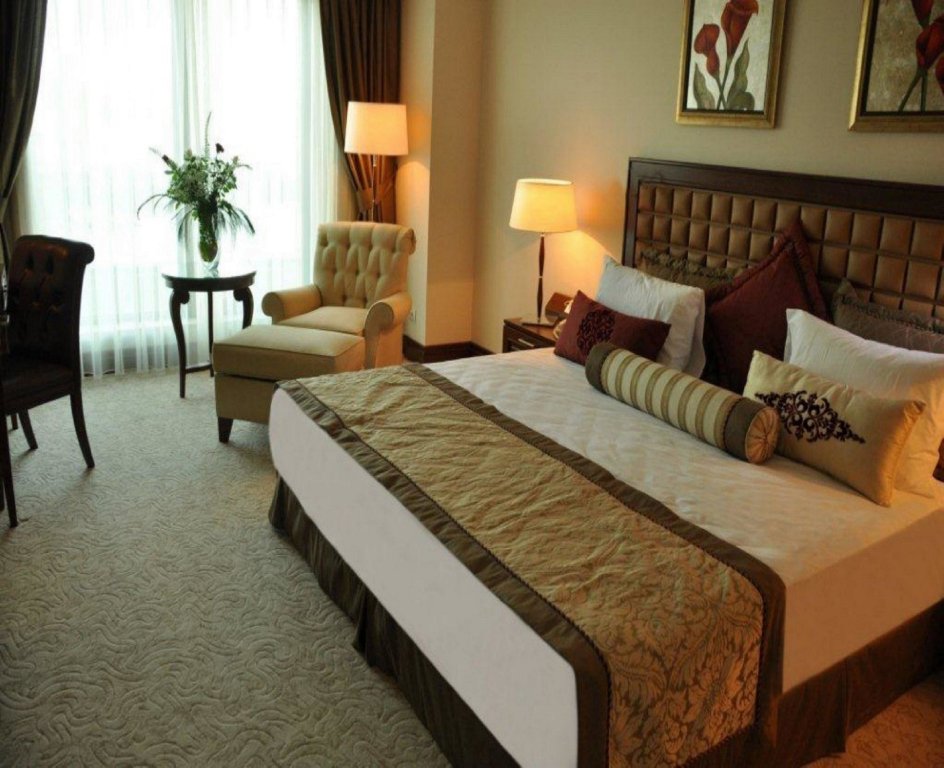 Стамбул: Crowne Plaza Hotel Istanbul - Asia, an IHG Hotel