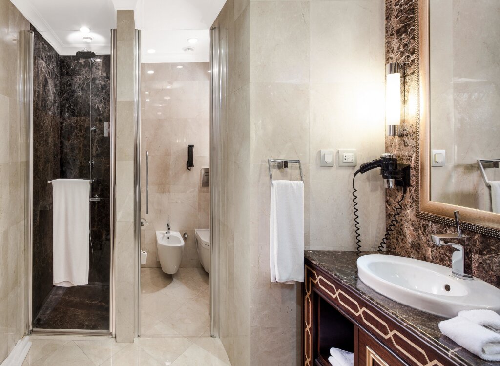 Стамбул: Crowne Plaza Hotel Istanbul - Asia, an IHG Hotel