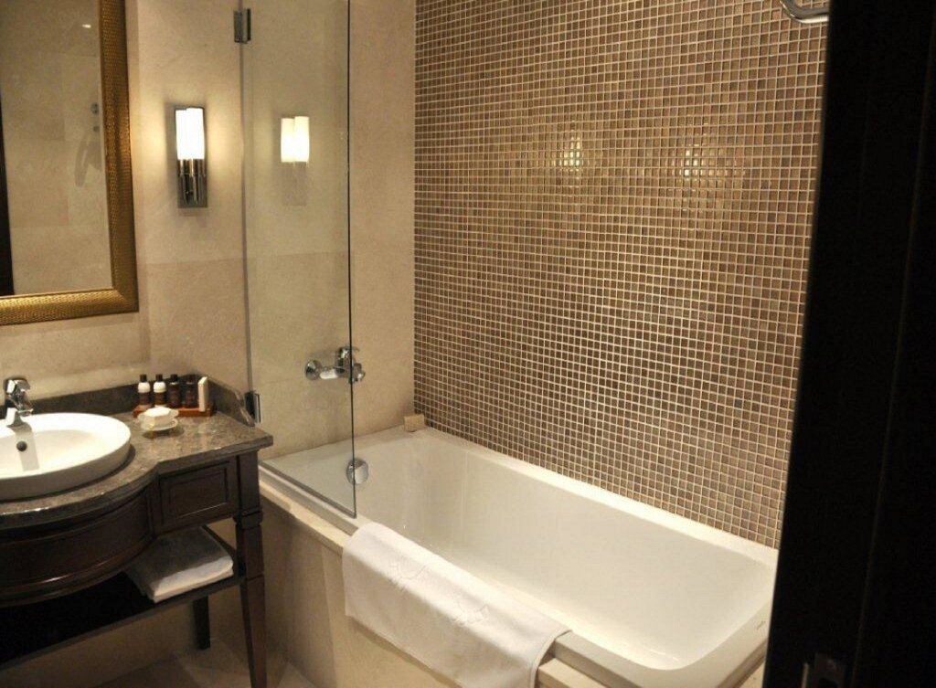 Стамбул: Crowne Plaza Hotel Istanbul - Asia, an IHG Hotel