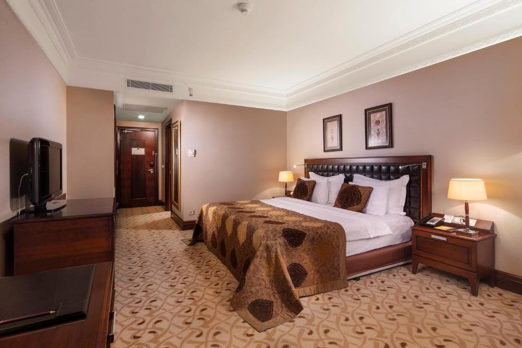 Стамбул: Crowne Plaza Hotel Istanbul - Asia, an IHG Hotel