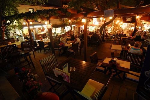 Кушадасы: Hotel Akdeniz Apart