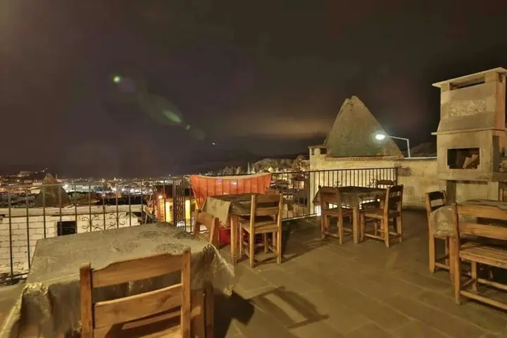 Гёреме: Charming Cave Hotel
